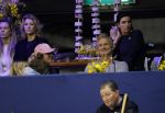 Amsterdam 27 januari 2019
Jumpin Amsterdam met de koninklijke gasten Koning Willem Alexander Prinses Amalia Prinses Irene Prinses Margarita haar man Tjalling ten Cate en hun dochters Julia en Paola. Erland Galjaard met dochter Lizzy v Dijk en Britt Dekker