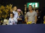 Amsterdam 27 januari 2019
Jumpin Amsterdam met de koninklijke gasten Koning Willem Alexander Prinses Amalia Prinses Irene Prinses Margarita haar man Tjalling ten Cate en hun dochters Julia en Paola. Erland Galjaard met dochter Lizzy v Dijk en Britt Dekker