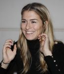 Beverwijk 22 december 2018
Rafael v d Vaart Damian Jesslynn en zijn vriendin Estavana Polman in het winkelcentrum waar Rafael zijn moeder Lolita een winkel heeft . Ze hebben geld opgehaald met veiling voor het ZZF.