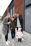 Beverwijk 22 december 2018
Rafael v d Vaart Damian Jesslynn en zijn vriendin Estavana Polman in het winkelcentrum waar Rafael zijn moeder Lolita een winkel heeft . Ze hebben geld opgehaald met veiling voor het ZZF.