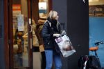 Amsterdam 5 januari 2019
Estelle Cruijff doet boodschappen bij Albert Heijn in Amsterdam zuid.