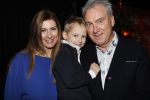 Amsterdam 23 december 2018
Premiere RTL kerstshow in het ziggo dome. euvgenia parakhina met hjaar man Jeroen Jorna en hun zoon