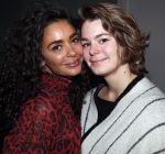 Amsterdam 3 januari 2019
Boekpresentatie Fajah Lourens Fajah kwam met een nieuwe Bentley. Ook haar dochter Irem en zoon Shai kwamen mee.Fajah met haar zus Shanti Schiks
