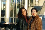 Amsterdam 3 januari 2019
Boekpresentatie Fajah Lourens Fajah kwam met een nieuwe Bentley. Ook haar dochter Irem en zoon Shai kwamen mee.
Fajah met een prijswinnares..