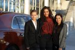 Amsterdam 3 januari 2019
Boekpresentatie Fajah Lourens Fajah kwam met een nieuwe Bentley. Ook haar dochter Irem en zoon Shai kwamen mee.