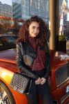 Amsterdam 3 januari 2019
Boekpresentatie Fajah Lourens Fajah kwam met een nieuwe Bentley. Ook haar dochter Irem en zoon Shai kwamen mee.