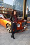 Amsterdam 3 januari 2019
Boekpresentatie Fajah Lourens Fajah kwam met een nieuwe Bentley. Ook haar dochter Irem en zoon Shai kwamen mee.