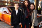 Amsterdam 3 januari 2019
Boekpresentatie Fajah Lourens Fajah kwam met een nieuwe Bentley. Ook haar dochter Irem en zoon Shai kwamen mee.
