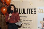 Amsterdam 3 januari 2019
Boekpresentatie Fajah Lourens Fajah kwam met een nieuwe Bentley. Ook haar dochter Irem en zoon Shai kwamen mee.