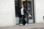 Amsterdam 26 januari 2019
Frenkie de Jong doet boodschappen bij sde Albert Heijn op de zuidas.