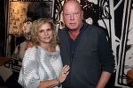 Zeist 23 december 2018
Frits Wester kwam met zijn vriendin naar de show van de familie Kazan.