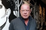 Zeist 23 december 2018
Frits Wester kwam met zijn vriendin naar de show van de familie Kazan.