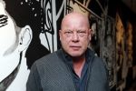 Zeist 23 december 2018
Frits Wester kwam met zijn vriendin naar de show van de familie Kazan.