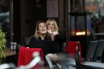 Amsterdam 23 januari 2019
Gaby Blaaser met vriendinnen op de cornelis schuytstraat.