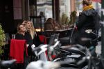 Amsterdam 23 januari 2019
Gaby Blaaser met vriendinnen op de cornelis schuytstraat.