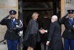 Amsterdam 16 januari 2019
Koning Willem Alexander en Koningin Maxima arriveren bij het koninklijk paleis voor de 2e dag van de nieuwjaarsreceptie