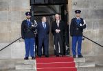 Amsterdam 16 januari 2019
Koning Willem Alexander en Koningin Maxima arriveren bij het koninklijk paleis voor de 2e dag van de nieuwjaarsreceptie