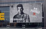 Amsterdam 5 januari 2019
Max Verstappen is het nieuwe gezicht van Gstar en staat groot 
op het pand van GSTAR naast de A10