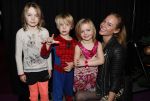 Amsterdam 23 december 2018
Premiere RTL kerstshow in het ziggo dome. Nicolette Kluijver met haar kinderen