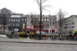 Amsterdam 4 januari 2019
Ramen met prostituees schuin tegen over Albert Verlindce zijn nieuwe appartement.
