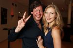 Zeist 23 december 2018
Hans Wendy Steven Osacr en Renzo Kazan met hun vrouwen en kinderen in het Fyji Hotel. Steven en zijn vrouw Jamie.