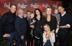 Amsterdam 23 december 2018
Premiere RTL kerstshow in het ziggo dome. Sven Sauve met familie.