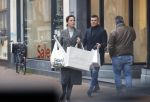 Amsterdam 30 januari 2019
Wilfred Bouma met zijn vrouw aan het shoppen op de pc hooftstraat.