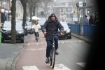 Amsterdam 21 januari 2020
Oud bokser Alex Blanchard op de fiets in Amsterdam zuid.