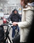 Amsterdam 21 januari 2020
Oud bokser Alex Blanchard op de fiets in Amsterdam zuid.