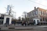 Amsterdam 1 februari 2020
Roxeanne Hazes met vriend Erik Zennes en zoon Fender bij artis.
