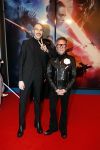 Amsterdam 17 december 2019
Premiere Starwars in het Amsterdam theater. Bastiaan v Schaik met een kennis
