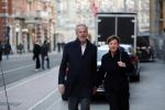 Amsterdam 19 januari 2020
Herdenkingsdienst Martin Elfrink de partner van Andre v Duin die afgelopen maandag overleden is . De Dienst was in het deLamar theater. Bert Kuizenga met vrouw