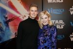 Amsterdam 17 december 2019
Premiere Starwars in het Amsterdam theater. Femke Meines met vriend