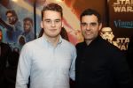 Amsterdam 17 december 2019
Premiere Starwars in het Amsterdam theater. Kenneth Perez met zijn zoon