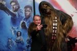 Amsterdam 17 december 2019
Premiere Starwars in het Amsterdam theater. Roderick Vorhogen