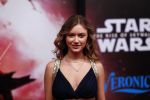 Amsterdam 17 december 2019
Premiere Starwars in het Amsterdam theater. Sterre Koning en Martijn Koning