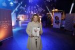 Bunnik 4 februari 2021
Boekpresentatie Antje Monteiro . Romy ontvangt het eerste boek.