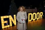 Bunnik 4 februari 2021
Boekpresentatie Antje Monteiro . Romy ontvangt het eerste boek.