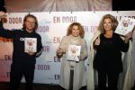 Bunnik 4 februari 2021
Boekpresentatie Antje Monteiro . Romy ontvangt het eerste boek. Bastiaan Ragas en Betty de Groot