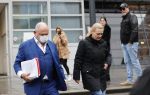 Utrecht 2 februari 2021
Rechtszaak Rachel Hazes tegen haar oude PA Marieke v Beek . Royce de Vries is de advocaat van Rachel. Marieke heeft advocaat Bernhard Tomlow. Ricardo Klaverdijk Big Willem v Boxtel en Jacqueline v d Gijp waren aanwezig.