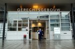 Utrecht 2 februari 2021
Rechtszaak Rachel Hazes tegen haar oude PA Marieke v Beek . Royce de Vries is de advocaat van Rachel. Marieke heeft advocaat Bernhard Tomlow. Ricardo Klaverdijk Big Willem v Boxtel en Jacqueline v d Gijp waren aanwezig.