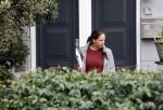 Rotterdam 3 januari 2020
Carola Schouten verlaat om 12 uur haar huis . 2 minuten later vertrekt haar nieuwe vriend met koffer haar huis.