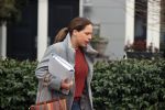 Rotterdam 3 januari 2020
Carola Schouten verlaat om 12 uur haar huis . 2 minuten later vertrekt haar nieuwe vriend met koffer haar huis.