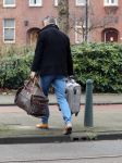Rotterdam 3 januari 2020
Carola Schouten verlaat om 12 uur haar huis . 2 minuten later vertrekt haar nieuwe vriend met koffer haar huis.