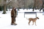 Amsterdam 9 februari 2021
Claudia Schoemacher met hond in het vondelpark. Het vondelpark is wit van de sneeuw.