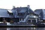 Oegstgeest 11  februari 2021
In deze villa / huis huurt Dirk Kuyt een appartement.



Oegstgeest 11 februari 2021