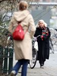 Amsterdam 1 februari 2021
Herma Krabbe doet boodschappen in Amsterdam zuid