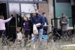 Rotterdam 30 januari 2021
Hugo de Jonge en zijn dochter Sarah doen boodschappen en lopen daarna weer naar huis