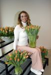 Aalsmeer 4 februari 2021
Inge de Bruijn Manon Nummerdor Flier en Jorrit Kroon dopen de Heroes tulp.