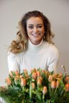 Aalsmeer 4 februari 2021
Inge de Bruijn Manon Nummerdor Flier en Jorrit Kroon dopen de Heroes tulp.